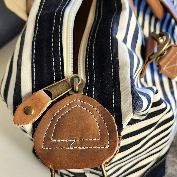 ‼️Sale‼️High Quality 20 Oz Bag With Leather Elements FAST SHIPPING 📦 - Picture 3 of 15